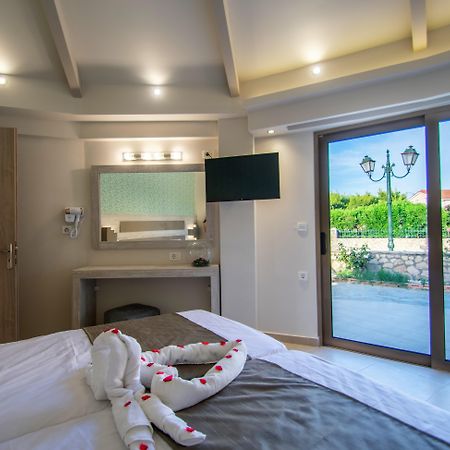 לגאנאס Paradise Apartments מראה חיצוני תמונה