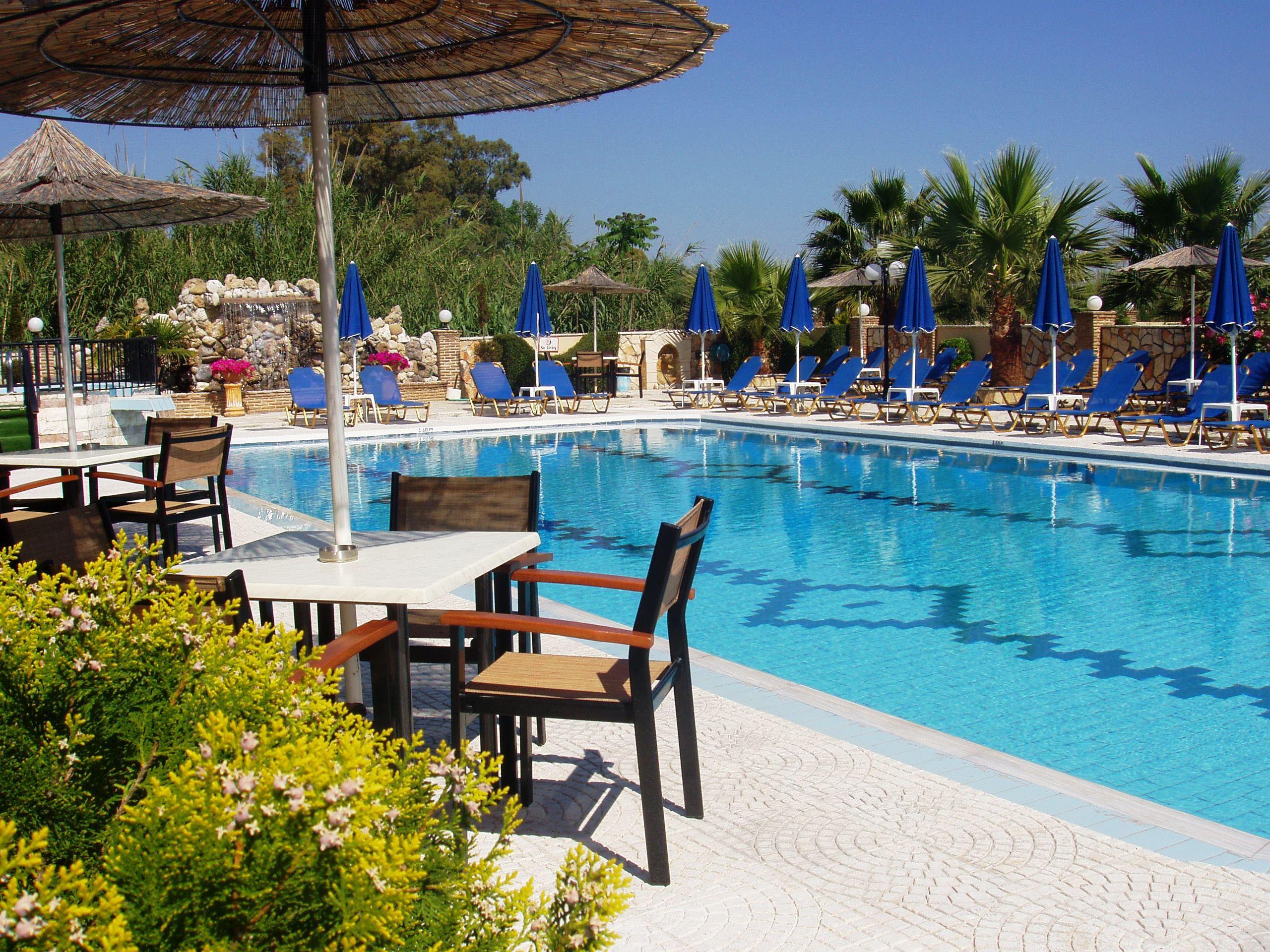 לגאנאס Paradise Apartments מראה חיצוני תמונה