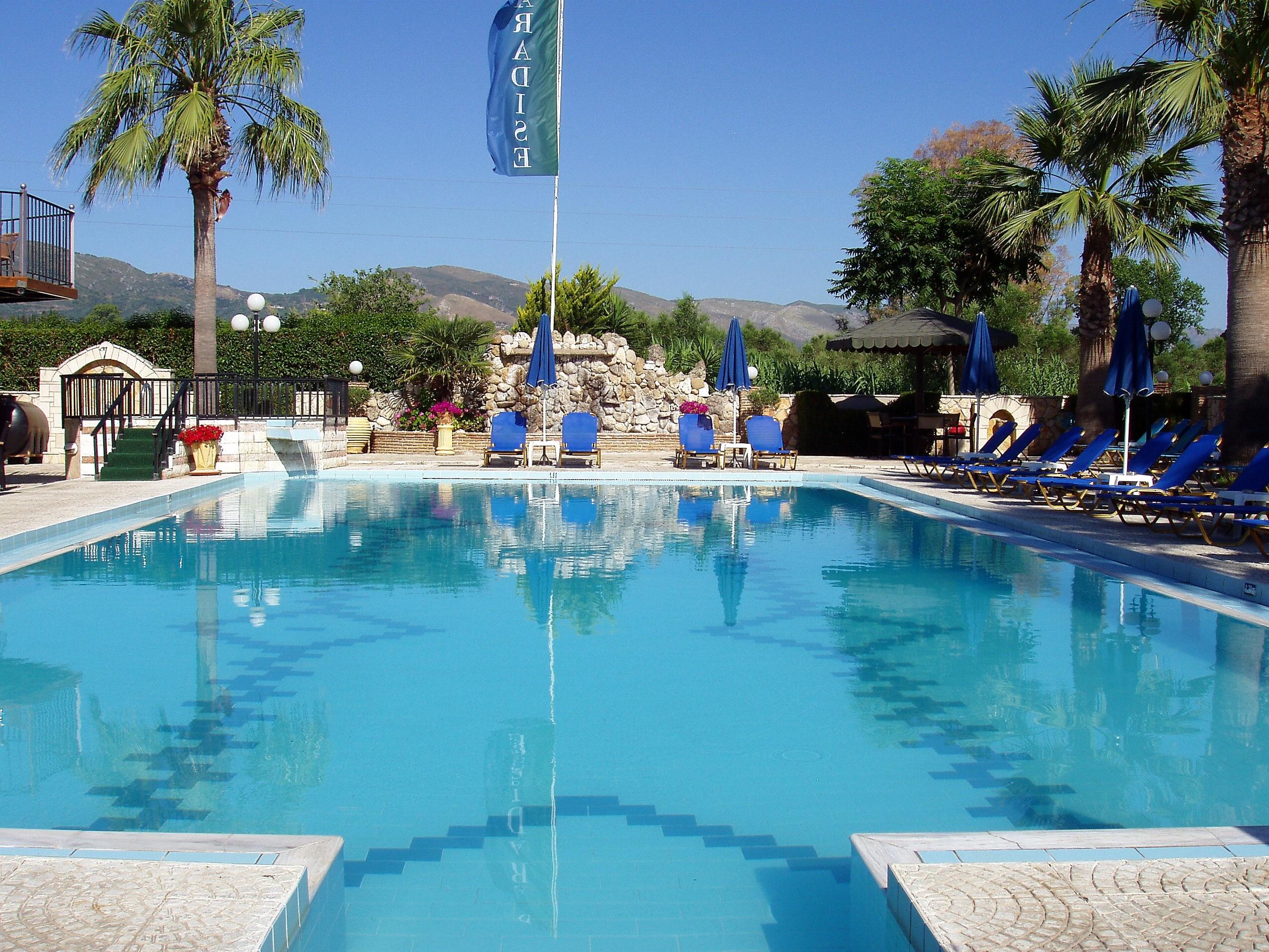 לגאנאס Paradise Apartments מראה חיצוני תמונה