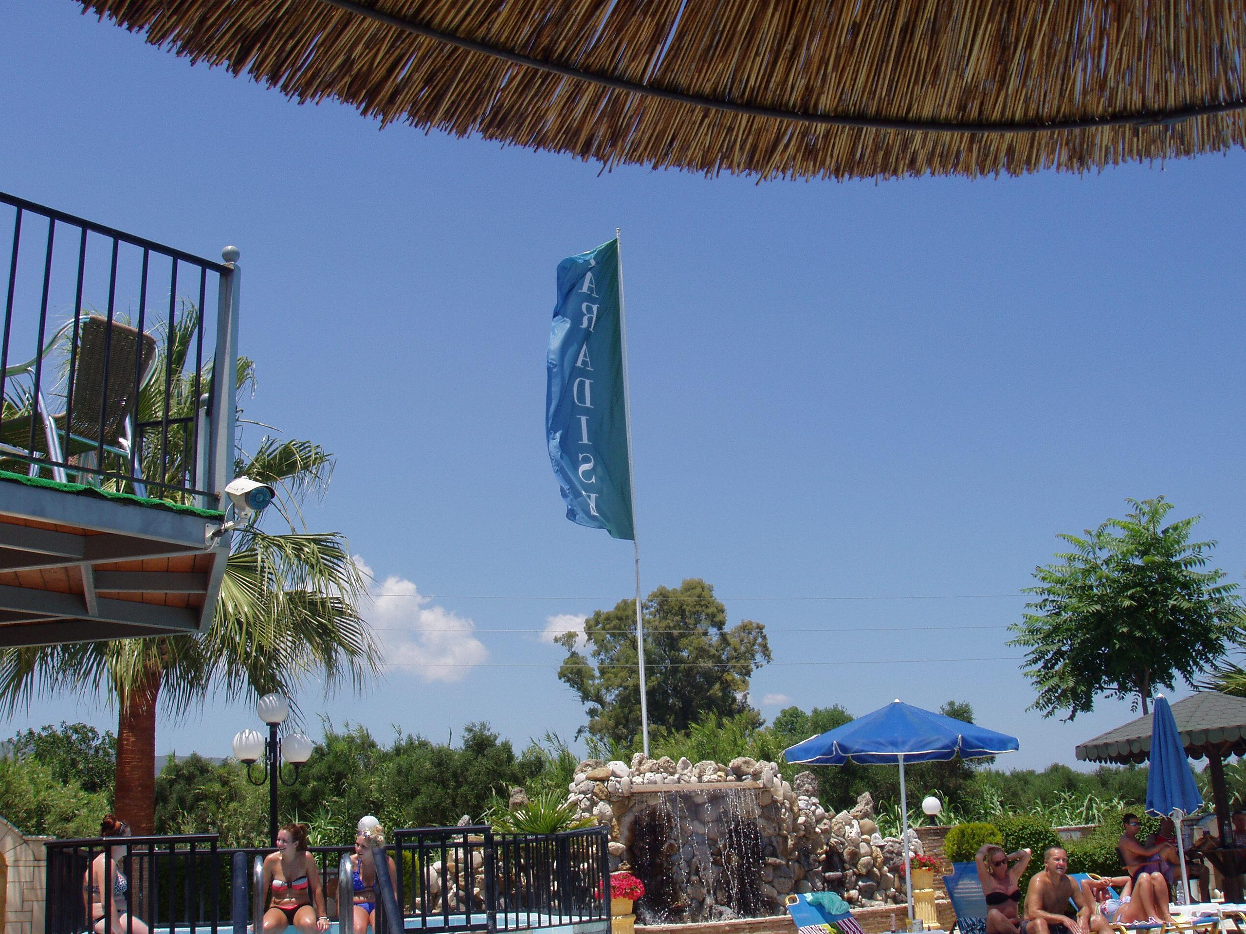 לגאנאס Paradise Apartments מראה חיצוני תמונה