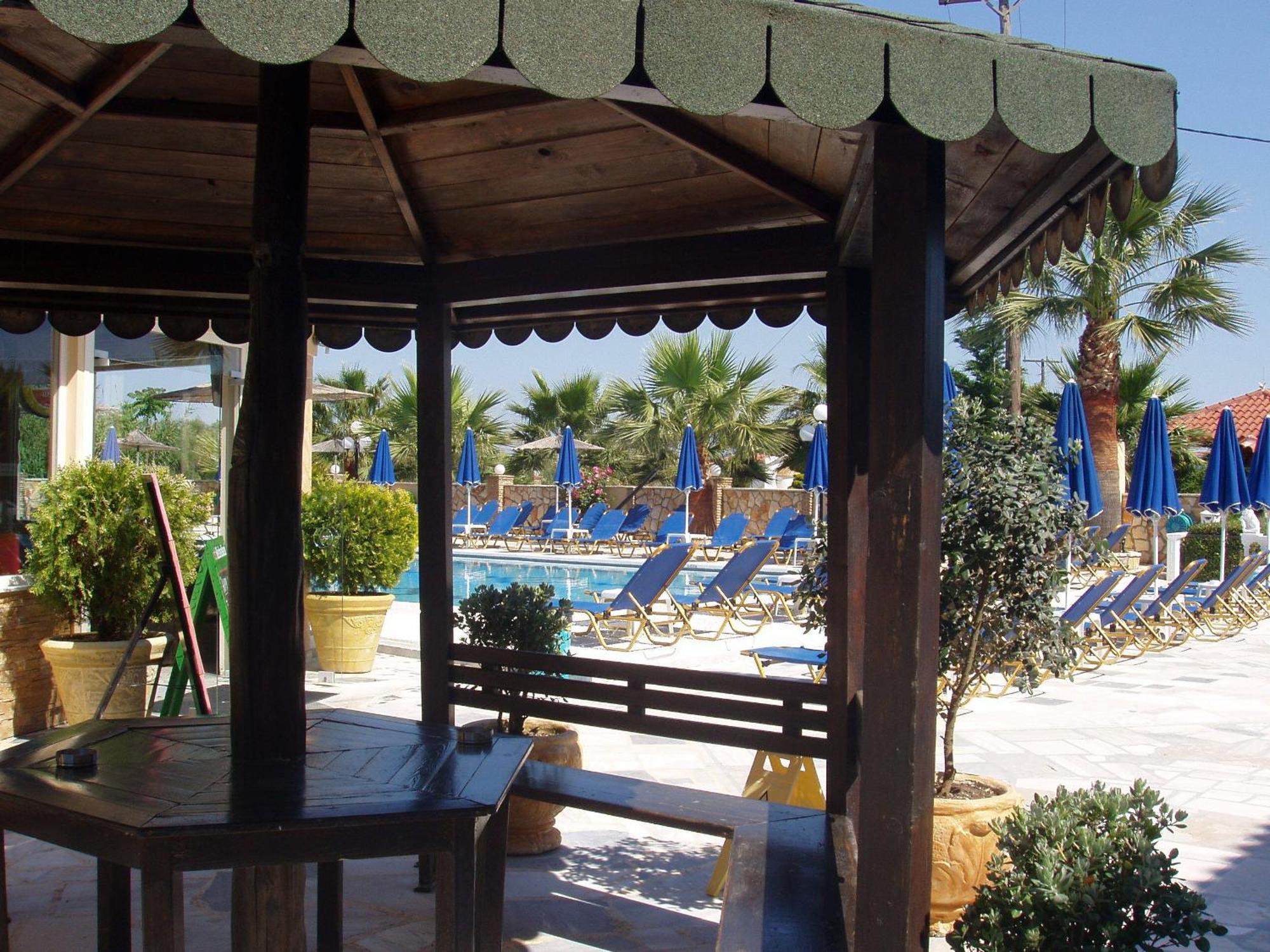 לגאנאס Paradise Apartments מראה חיצוני תמונה
