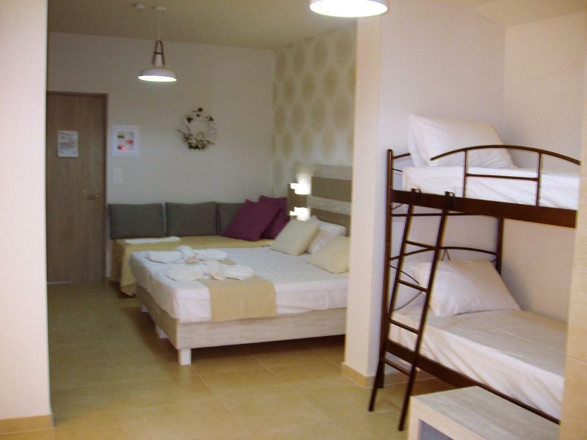 לגאנאס Paradise Apartments מראה חיצוני תמונה
